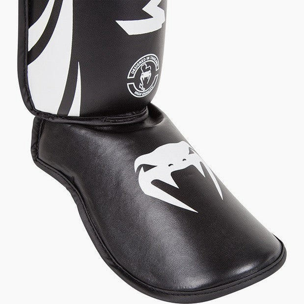 Shinguards Venum Challenger Black White  - Image 3